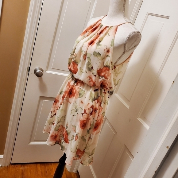 Windsor Floral Print fully lined Halter mini dress size Medium - Picture 3 of 10